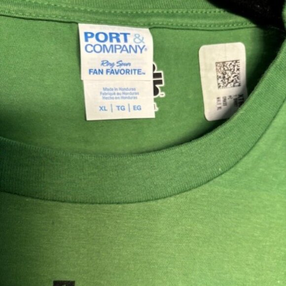 Star Wars The Mandalorian The Child Baby Yoda - I'm All Ears - T-Shirt Size XL - Picture 4 of 5